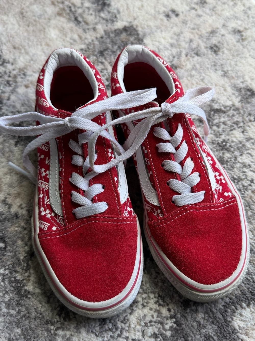 Vans kids Old Skool sneakers in color Racing red size 13